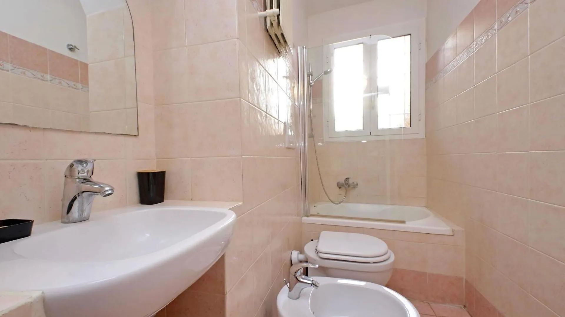 Apartment Trevi Comfort Rome Italy