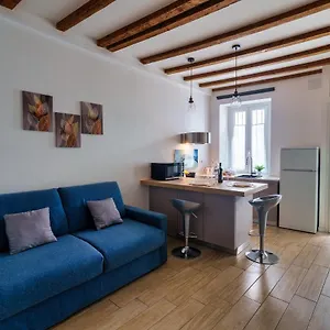 Ambrogio's Nest - Modern Close To Cadorna Station Apartamento Milán